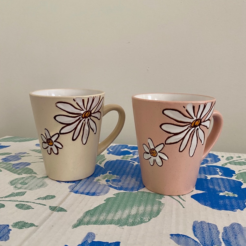 Boho terra-cotta pink/cream daisy coffee mugs